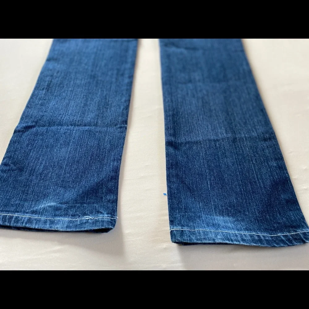 Women's Rock & Republic Denim Boot Cut Jeans - Picture 6 of 7